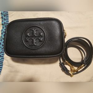 Tory Burch Perry Bombe Mini Camera Bag